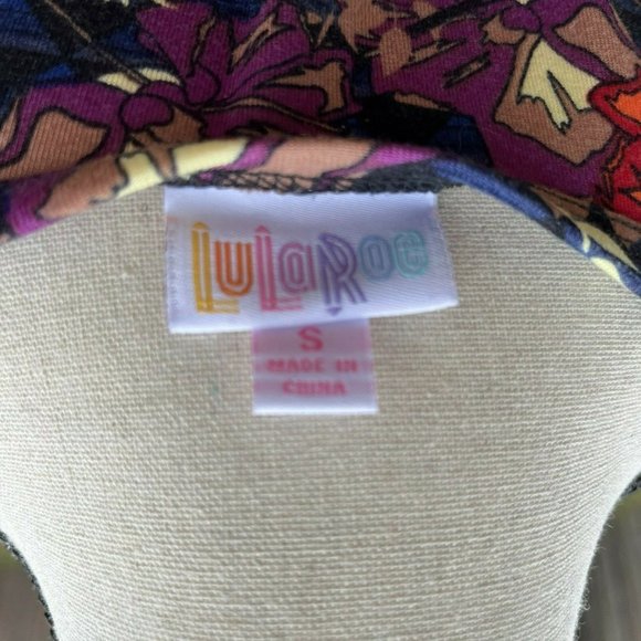 LuLaRoe Carly Swing Dress Women's size Small Short Sleeve Flower Pattern - Picture 5 of 6